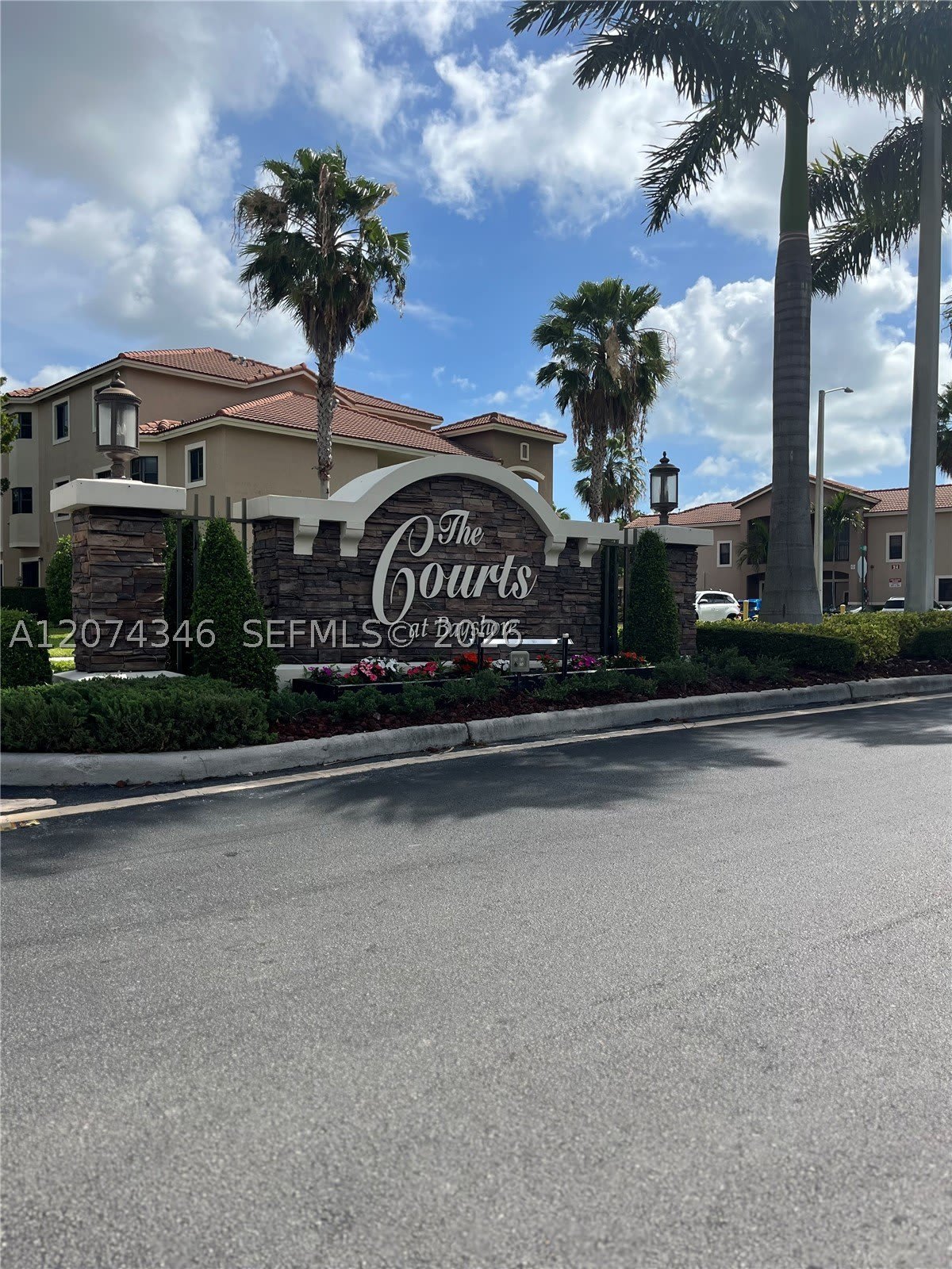 22731 SW 88th Pl – photo 1