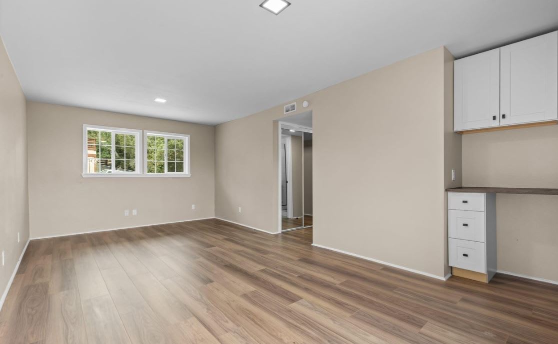 1165 Mcknight Road – photo 5