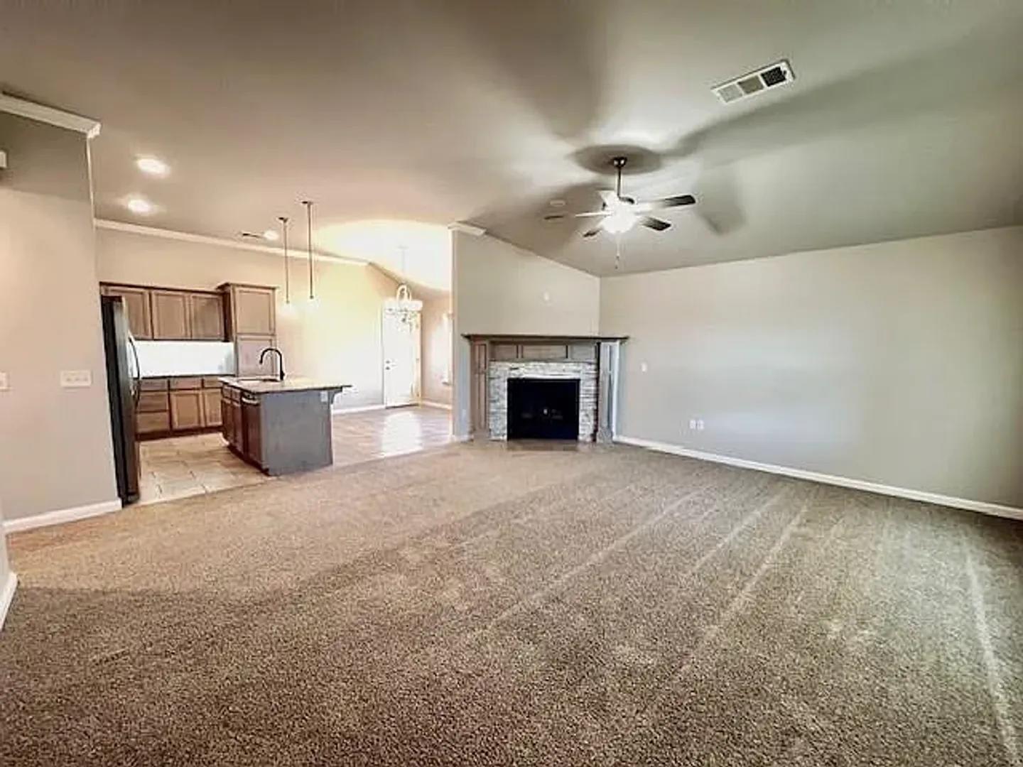 Spacious Norman Rental – photo 4