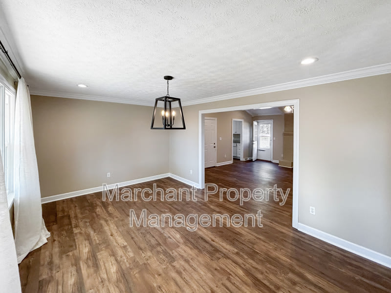 102 Longview Terrace – photo 5