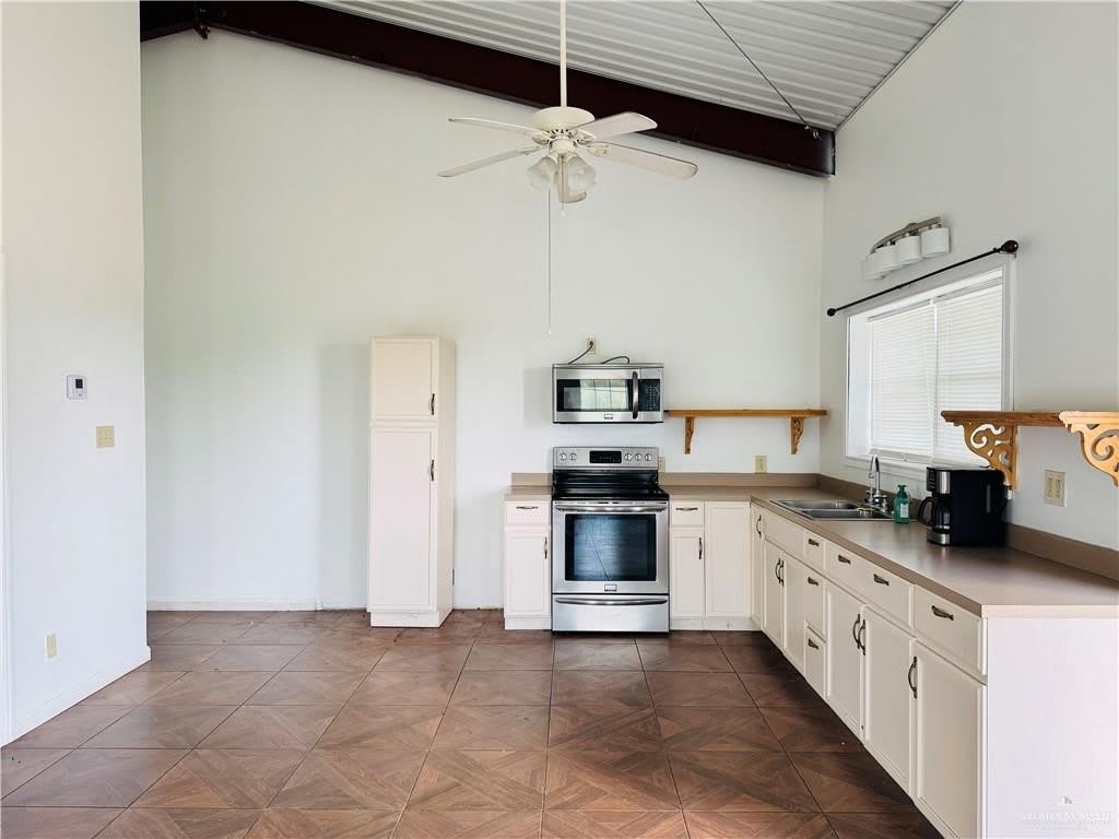 21799 Parker Road – photo 5