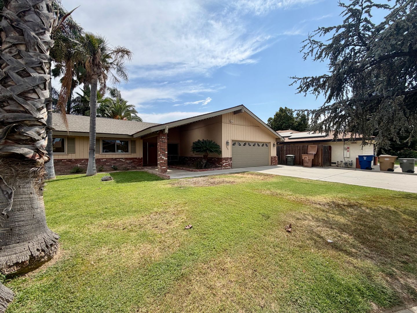 Charming SW Bakersfield Home – photo 1