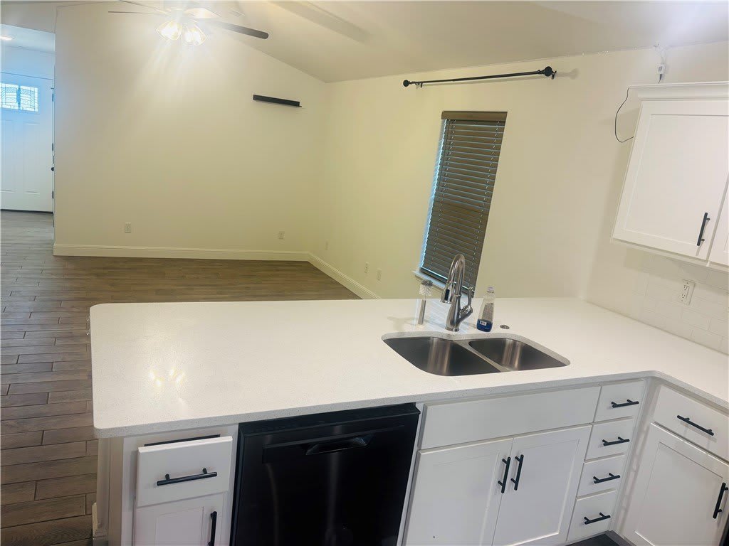2131 Wildflower Drive – photo 5