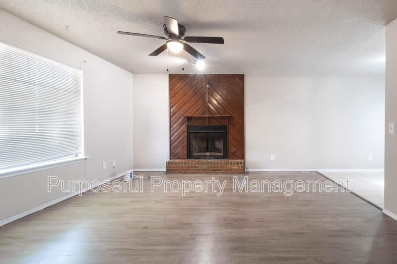 313 Belmont Drive – photo 3