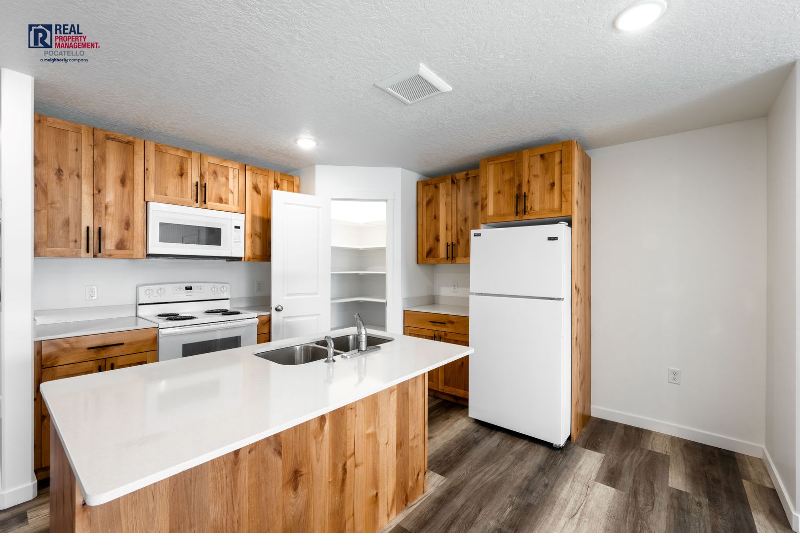 124 Briscoe Rd – photo 2
