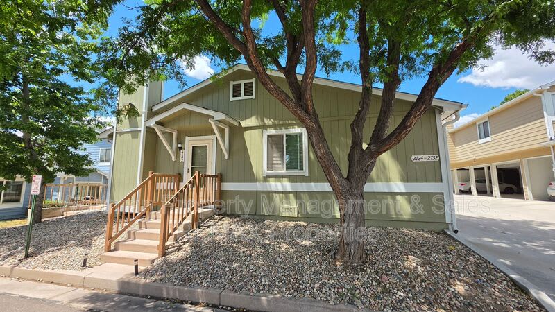 2732 Hearthwood Ln – photo 2