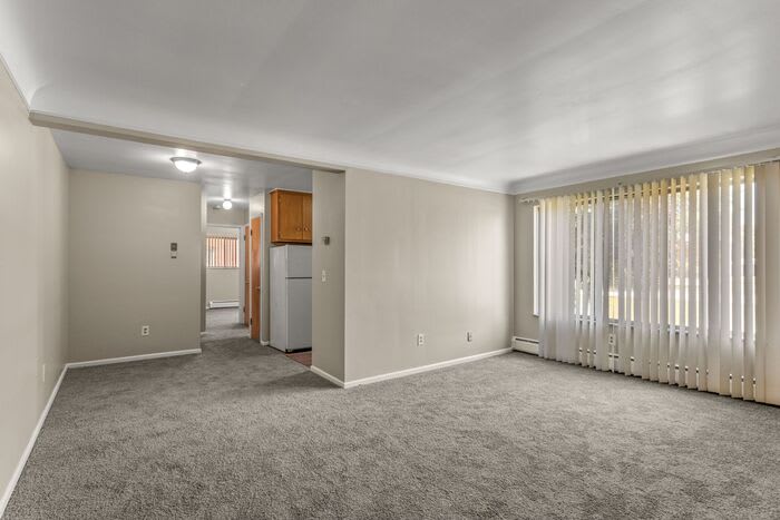 23045 Kelly Road – photo 2