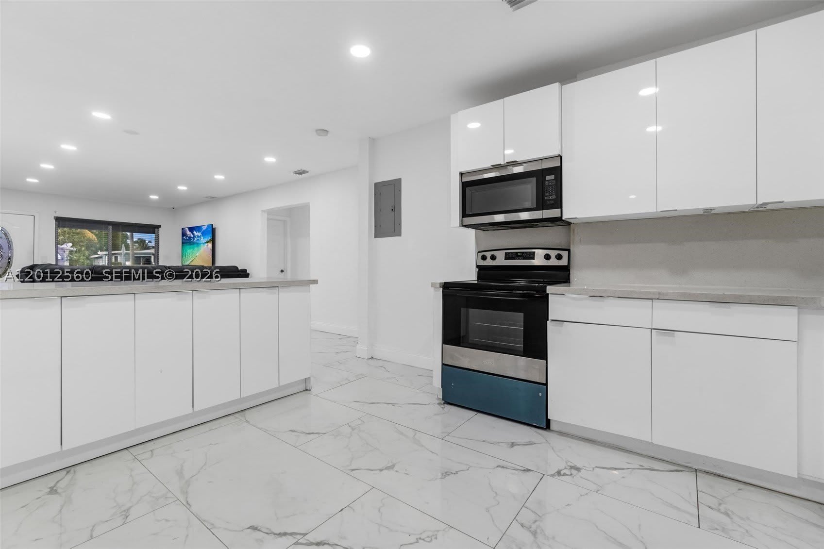 4530 Sw 25Th St – photo 5