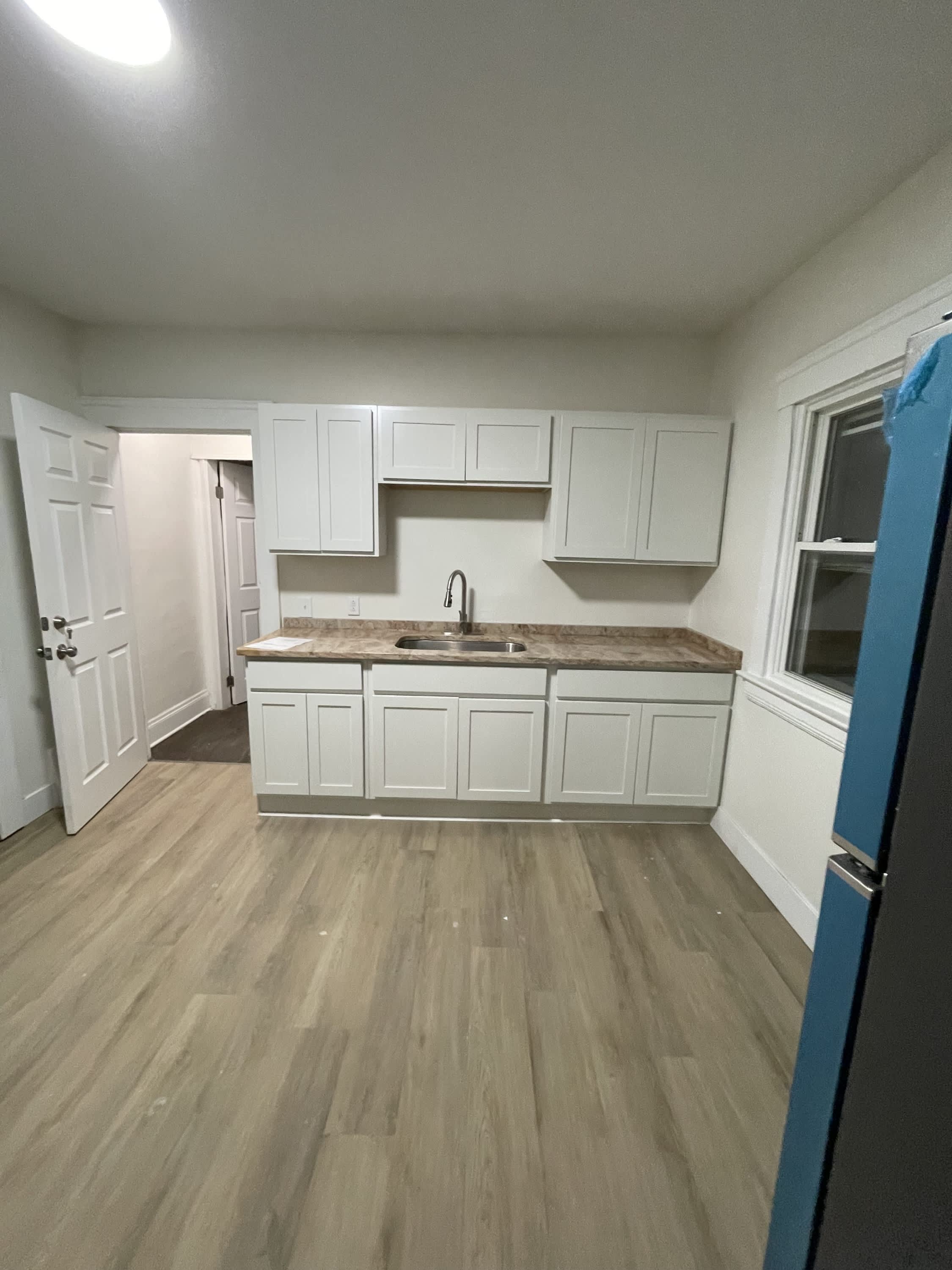 1159 East 112th Street – photo 2