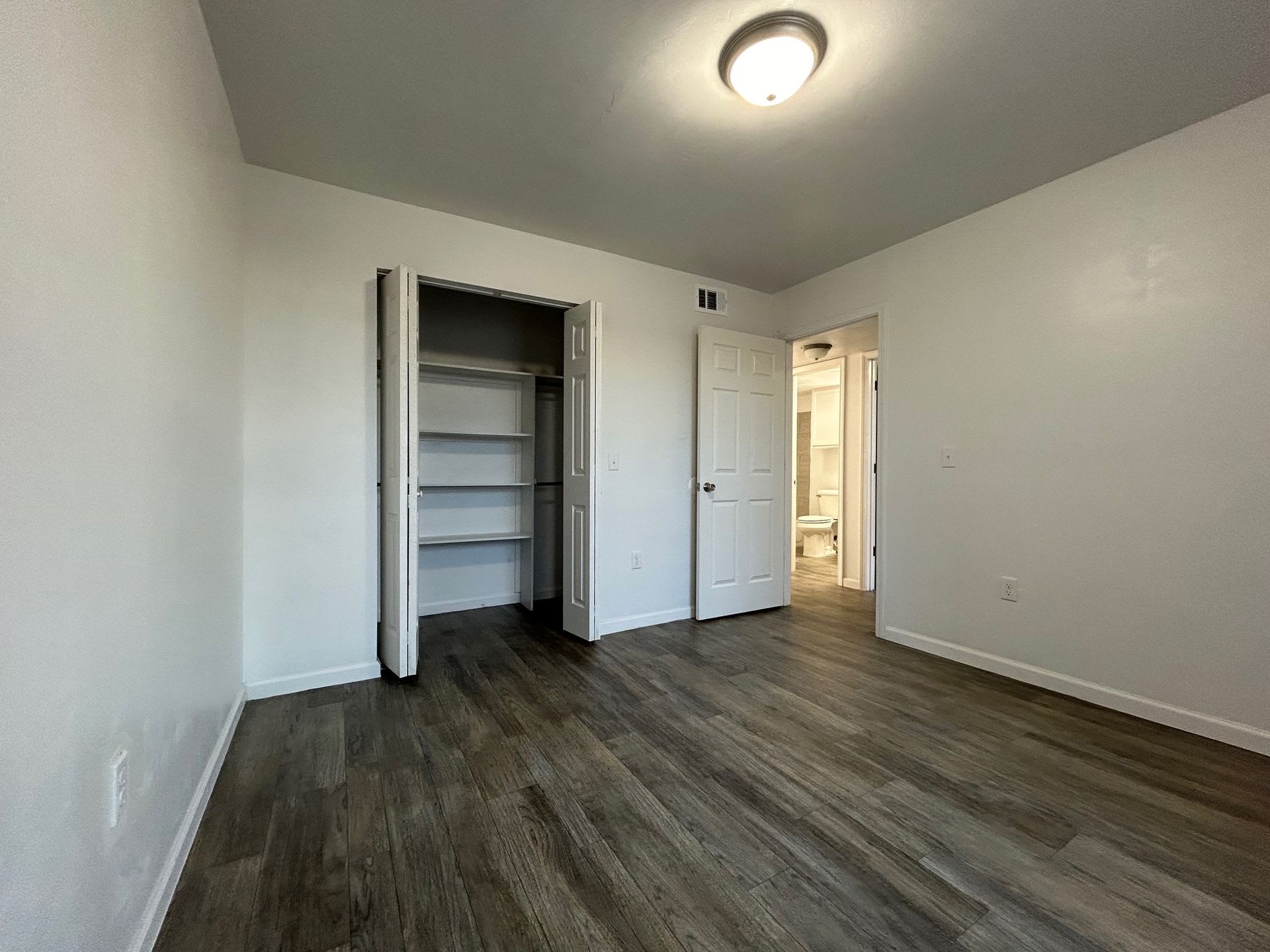 Village South Apartments – photo 4