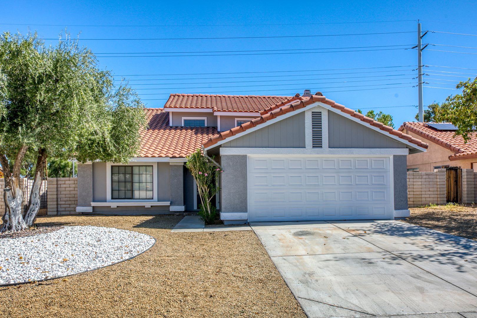 4-Bedroom Green Valley Gem — Fully Renovated + NO HOA! – photo 1