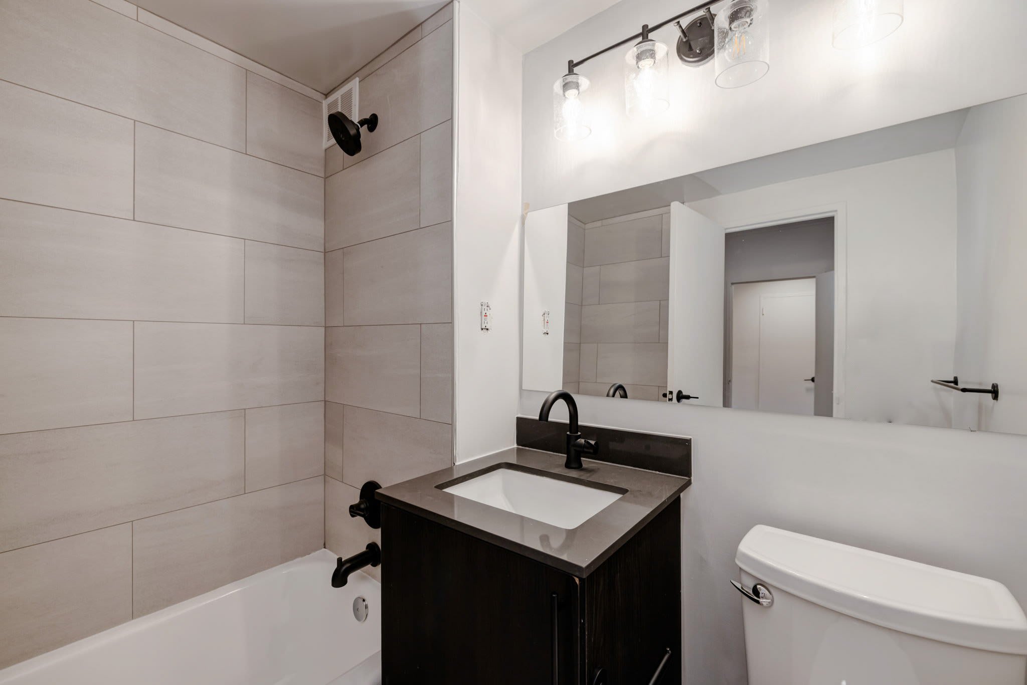 Quebec House – photo 5