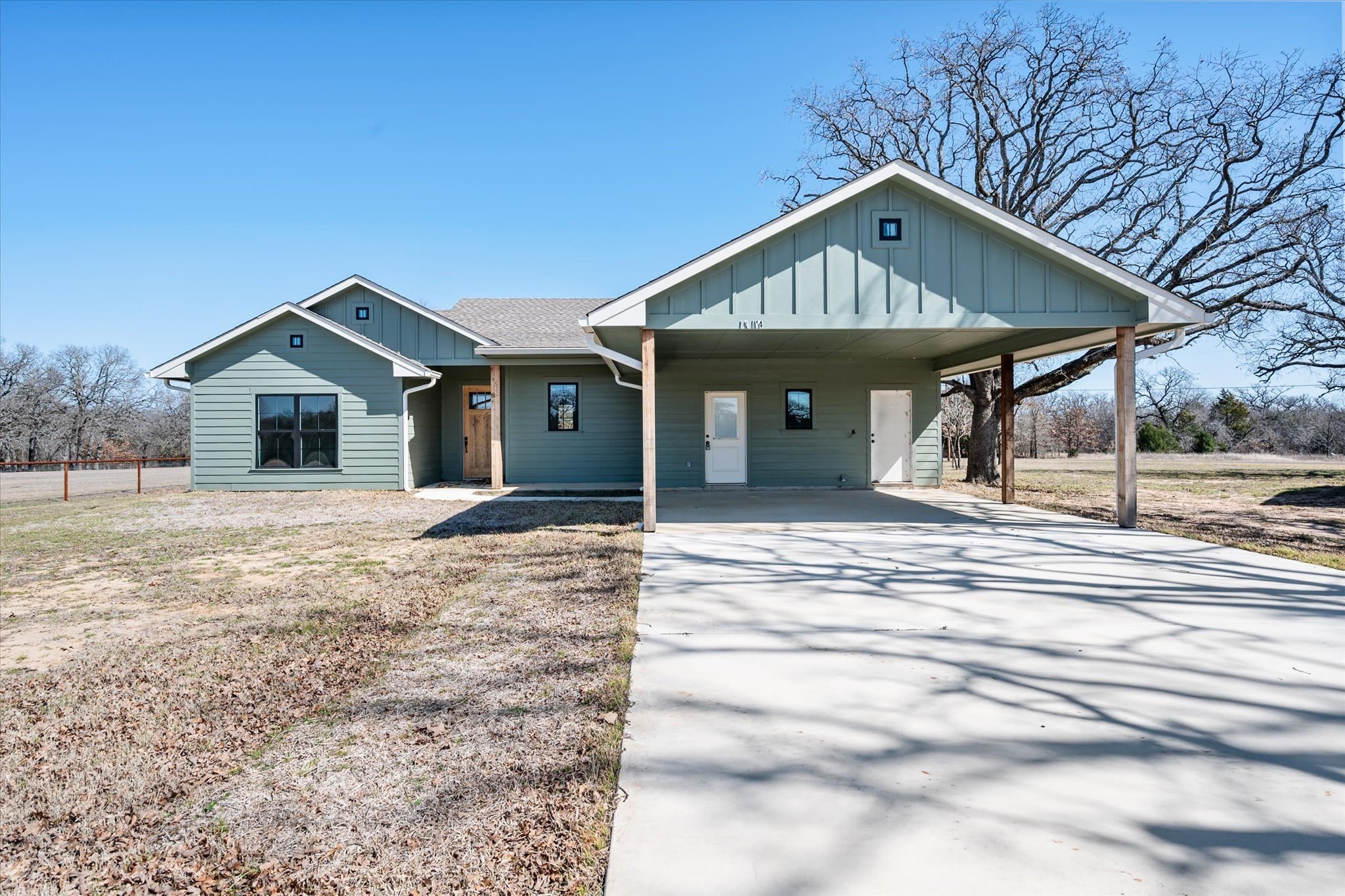 14174 Clark Drive – photo 1
