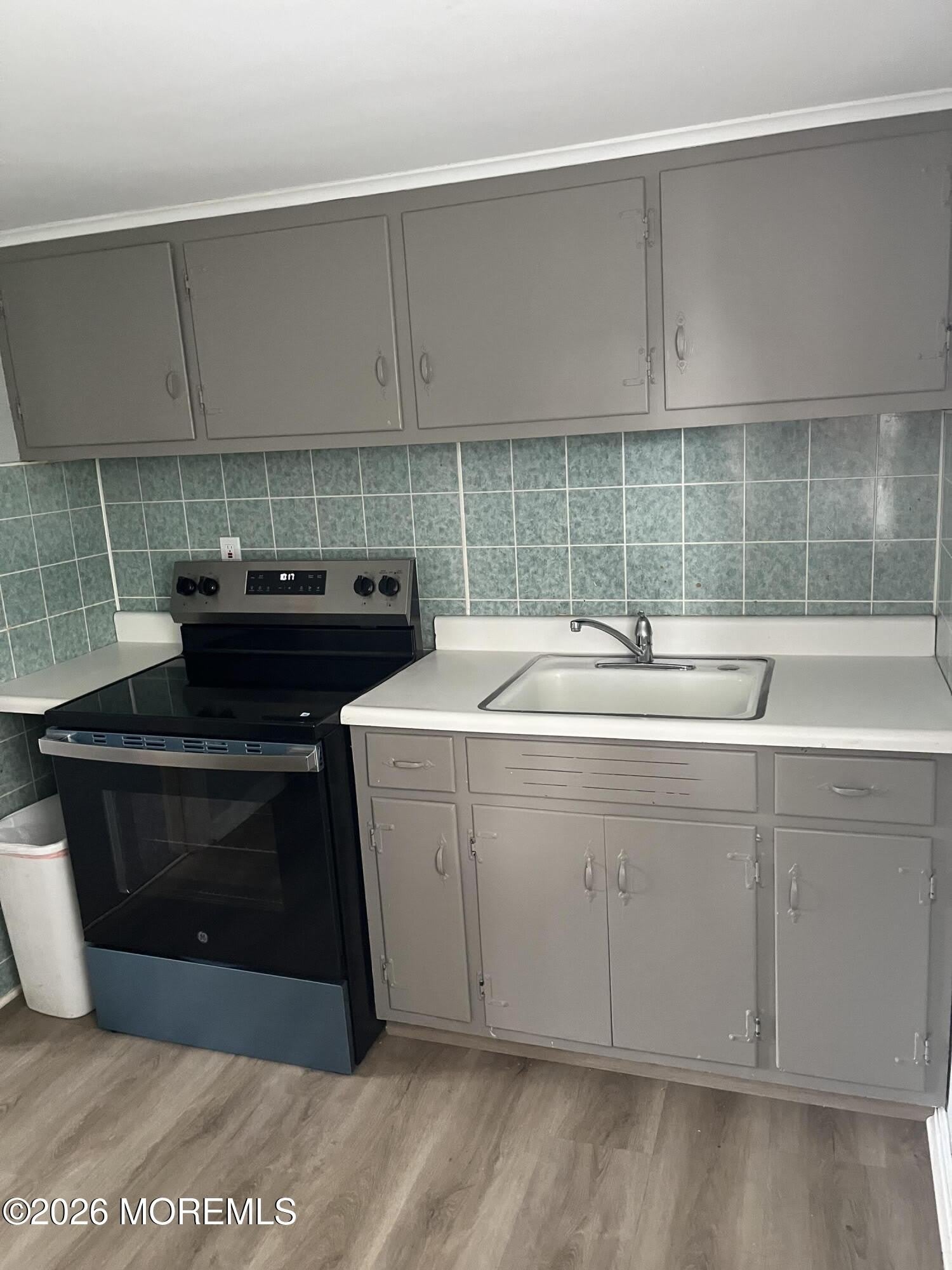 903 Catherine Street – photo 2