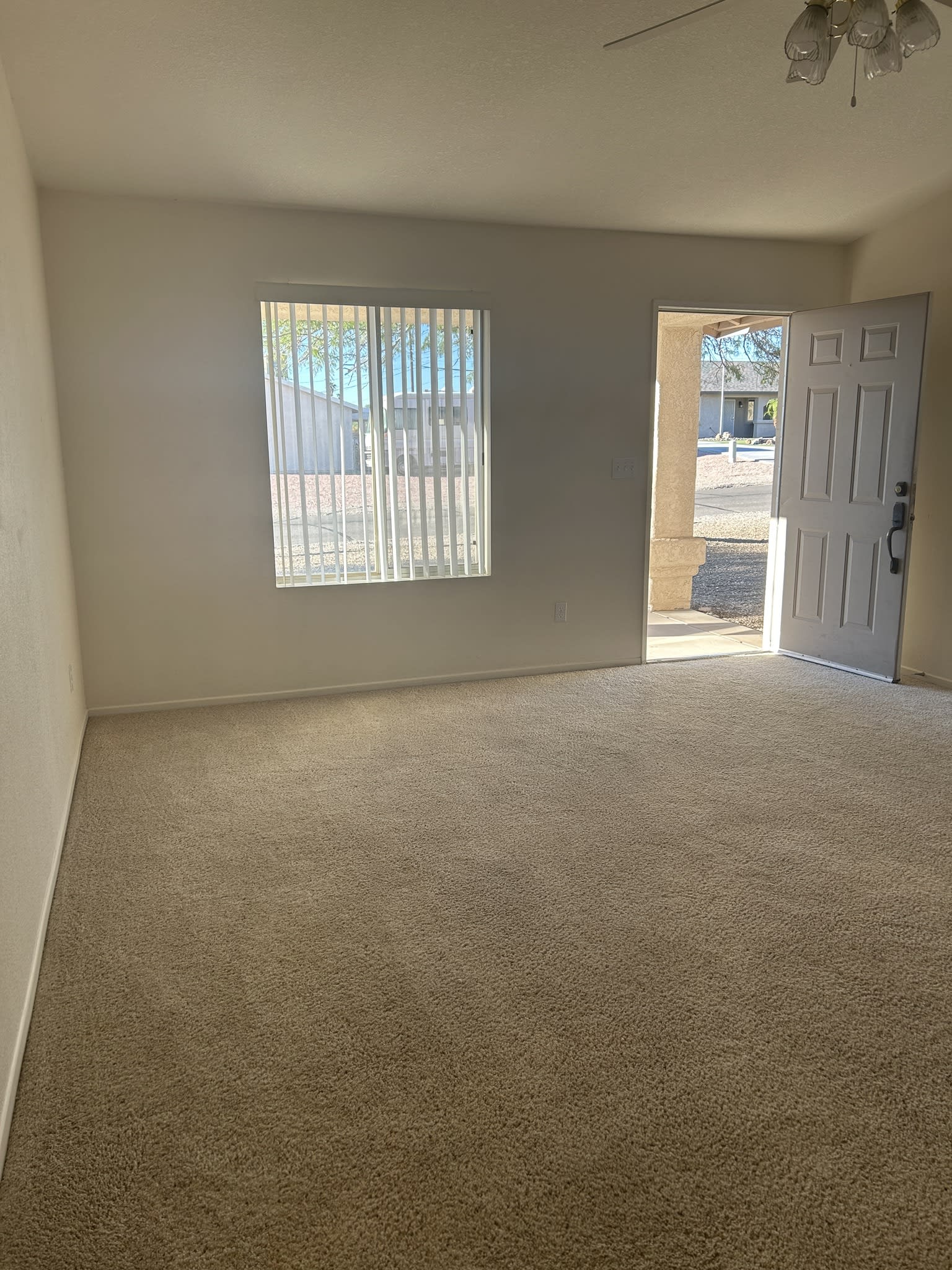 3720 Churchill Dr – photo 3