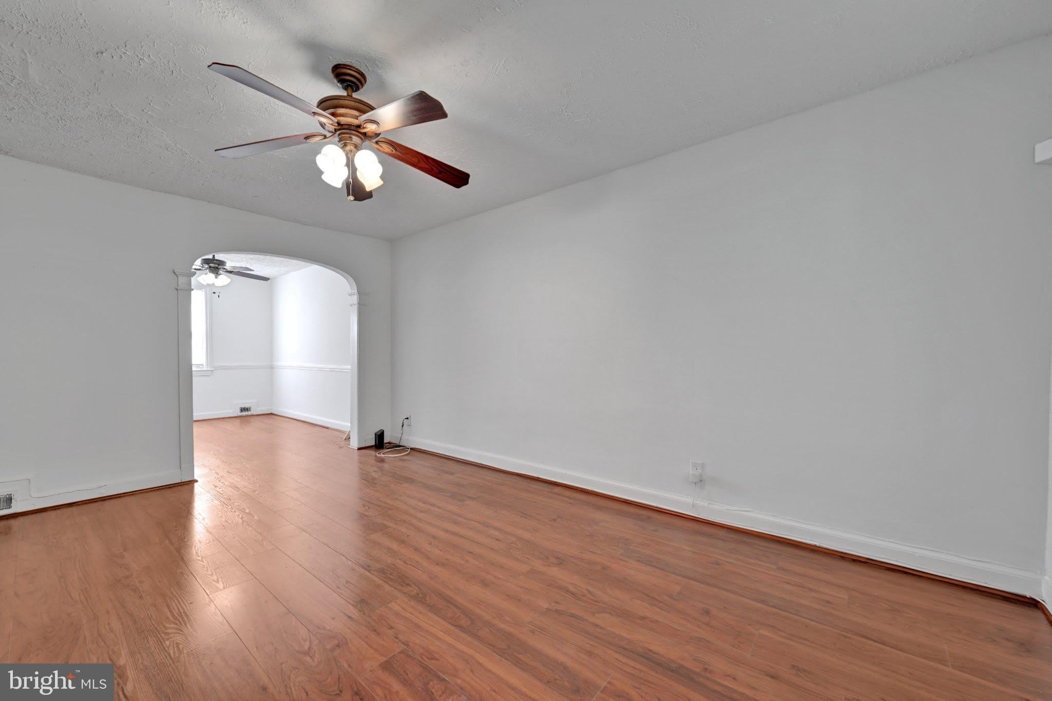 4607 N CAPITOL Street NE – photo 3