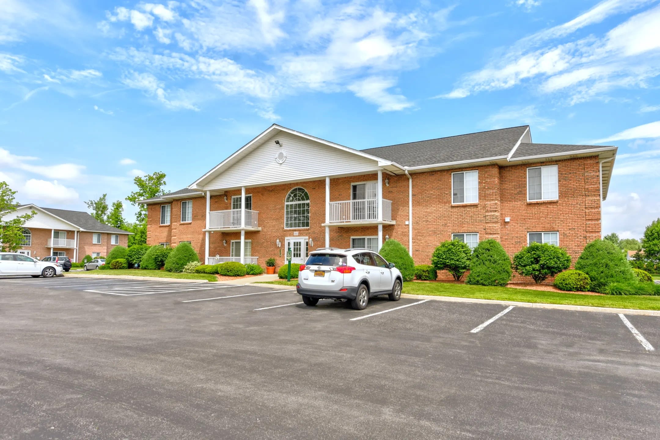 Village Green Apartments – photo 1