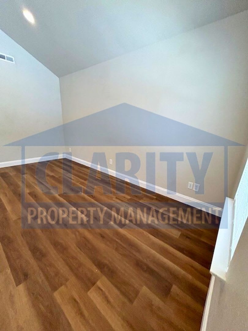 Single Level Three Bedroom Home – photo 5