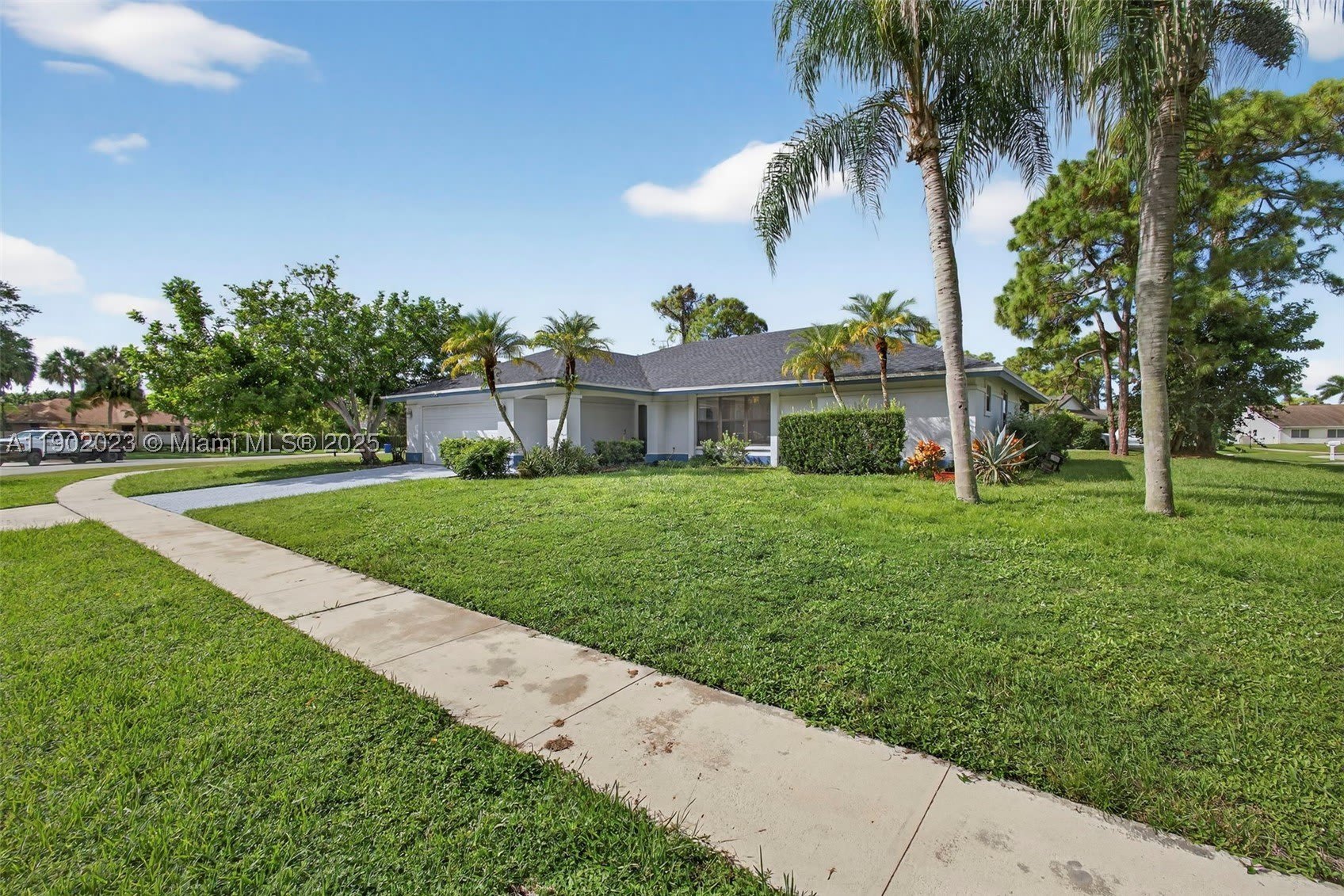100 Miramar Ave – photo 3