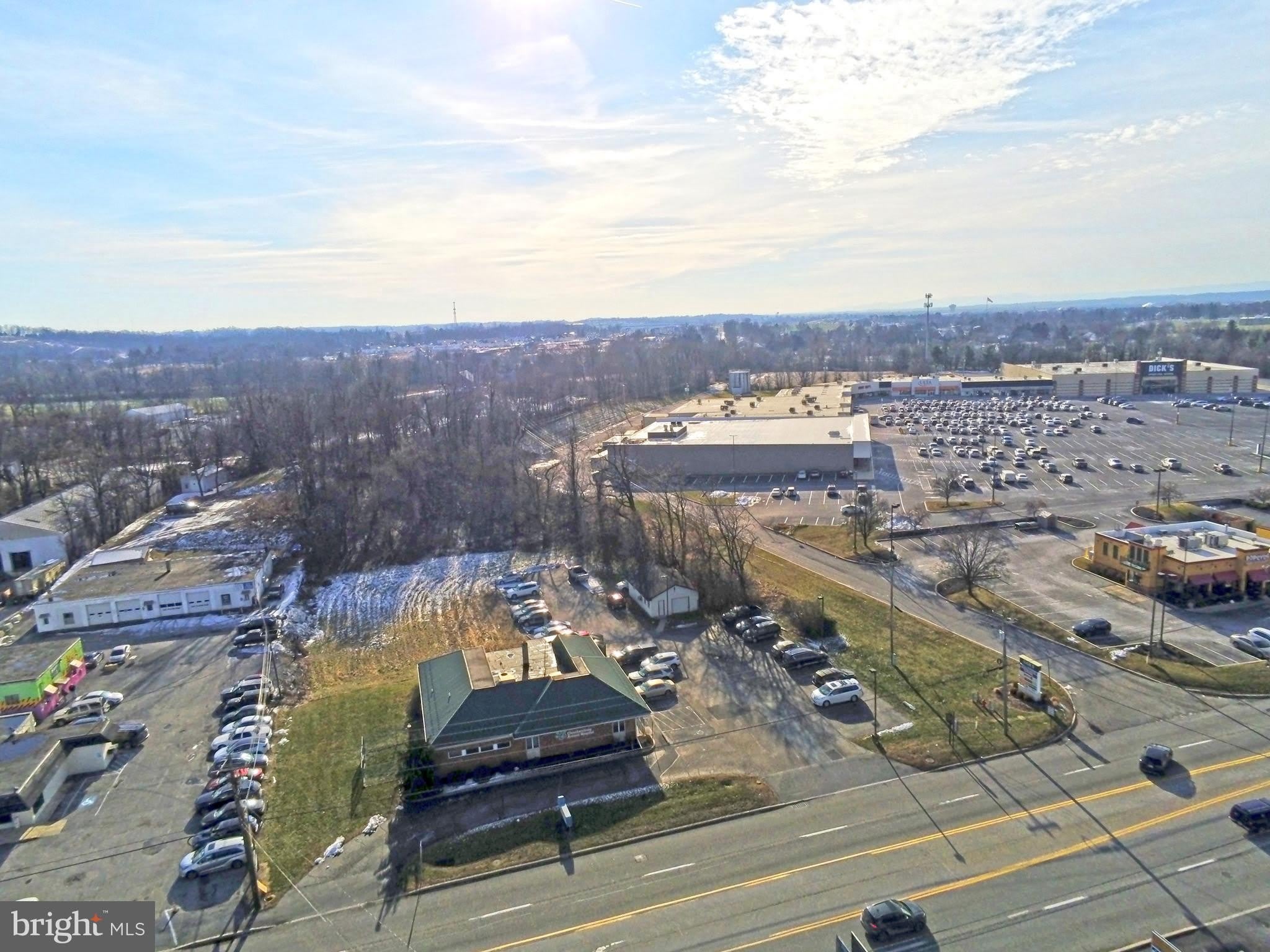 1340 LINCOLN Way E – photo 2