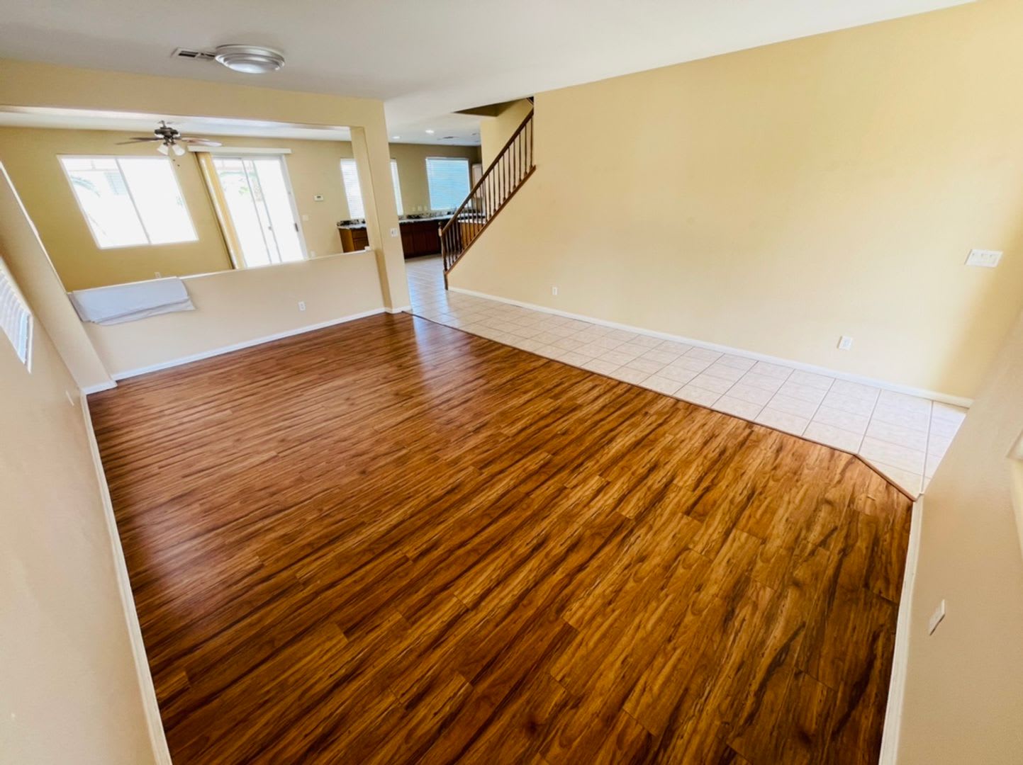 4 Bedroom Home With Pool Spa 3 Car Garage – photo 2