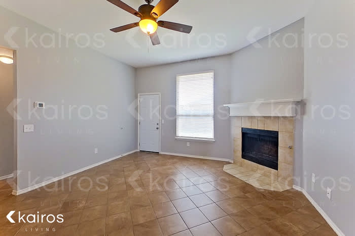 2413 Beaver Bend Lane – photo 2