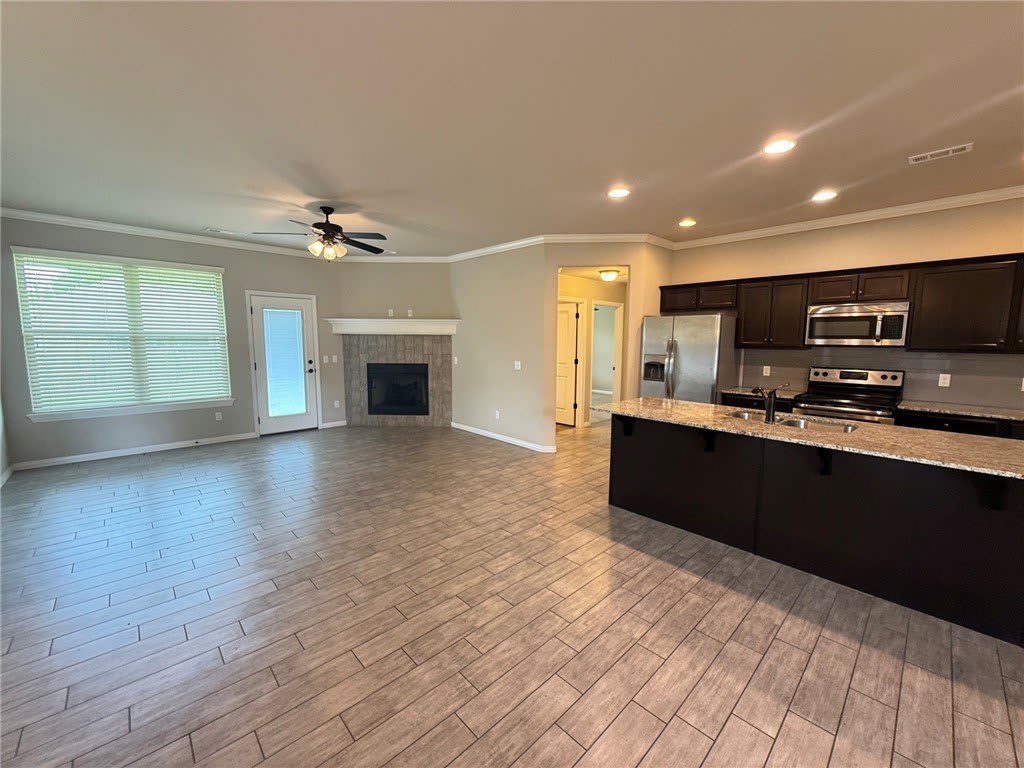 1486 S Blue Willow Avenue – photo 2