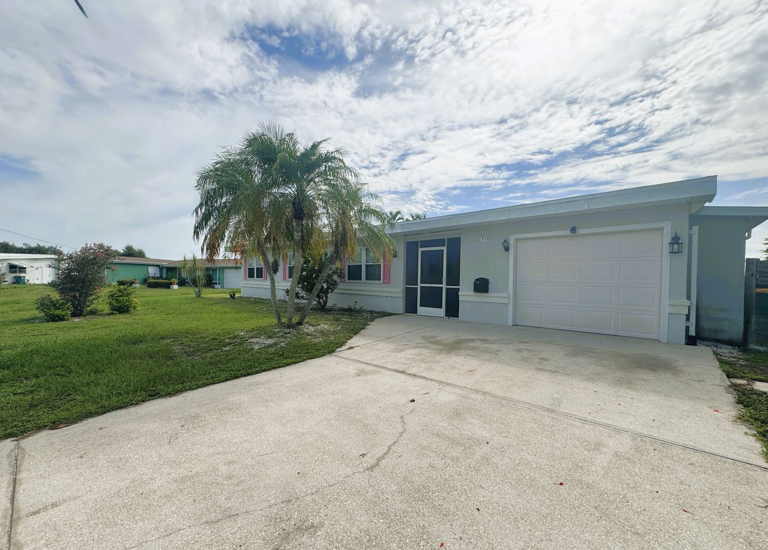 Waterfront Pool Home in Port Charlotte – photo 1