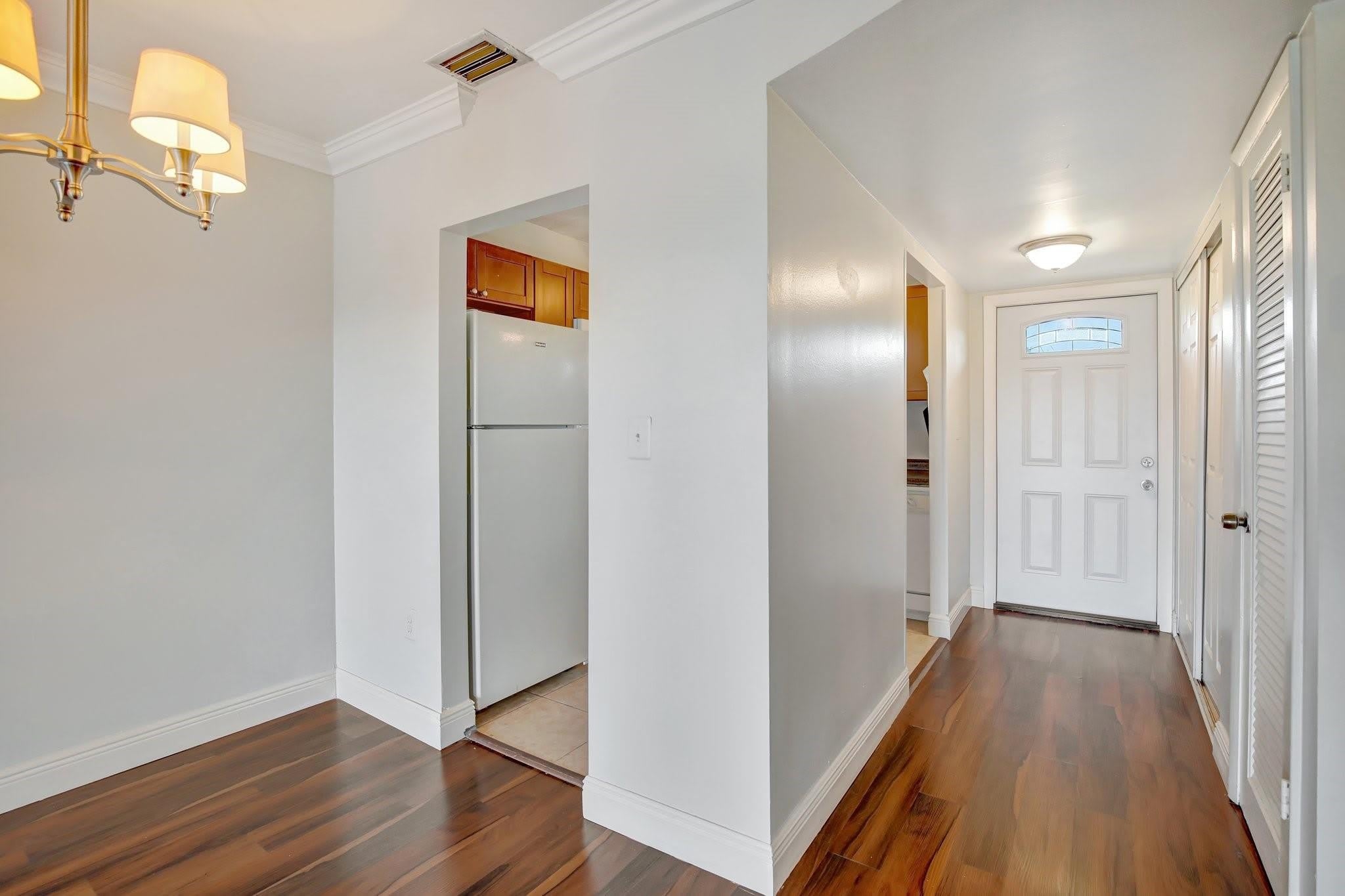 8225 Sunrise Lakes Boulevard – photo 4