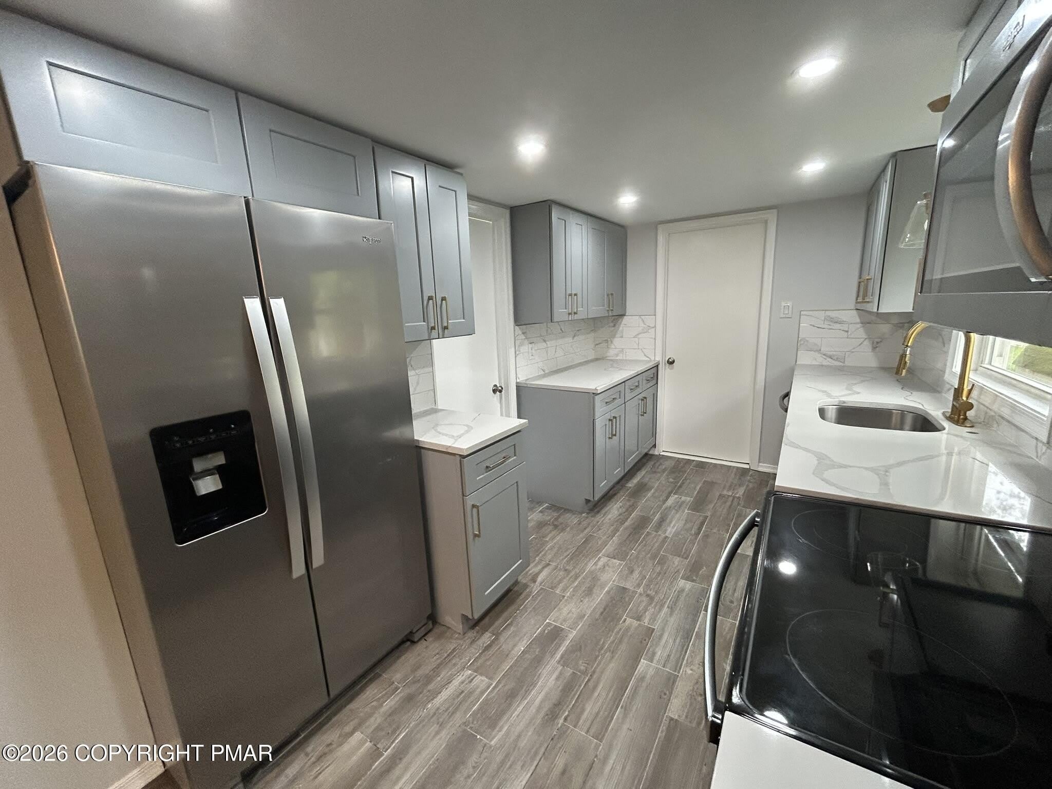 8213 Sunset Drive – photo 5