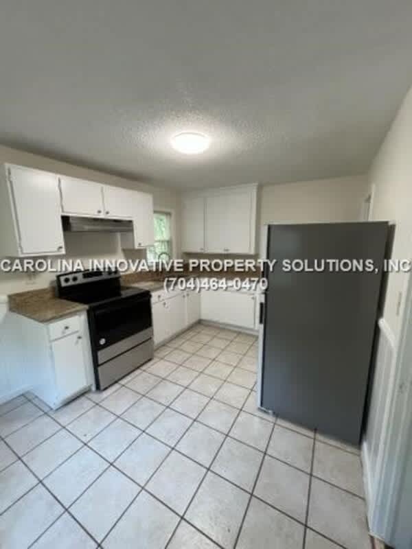 2830 Phillips Avenue – photo 5