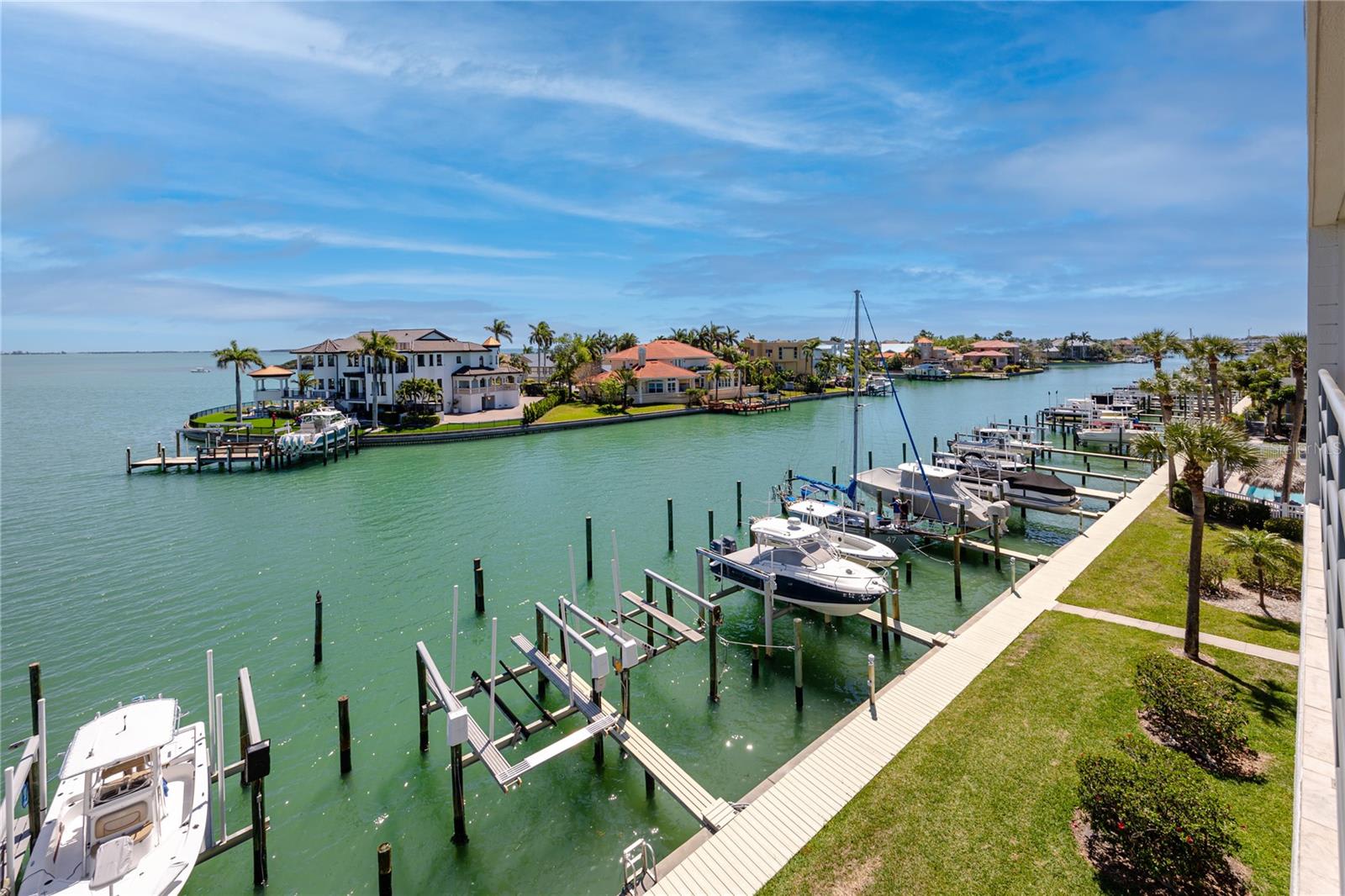363 Pinellas Bayway S – photo 1