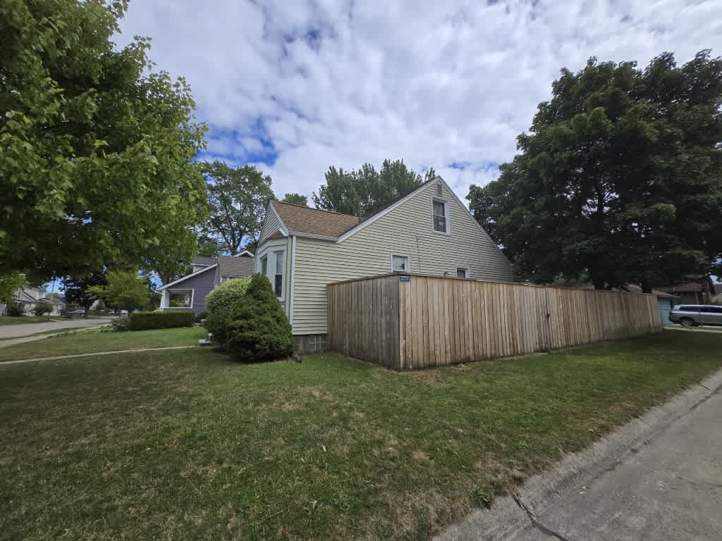 1489 West Boulevard – photo 3