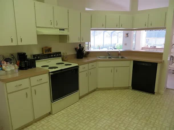 4300 Marcott Circle – photo 2