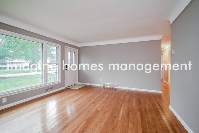 3780 West 213th Street – photo 3