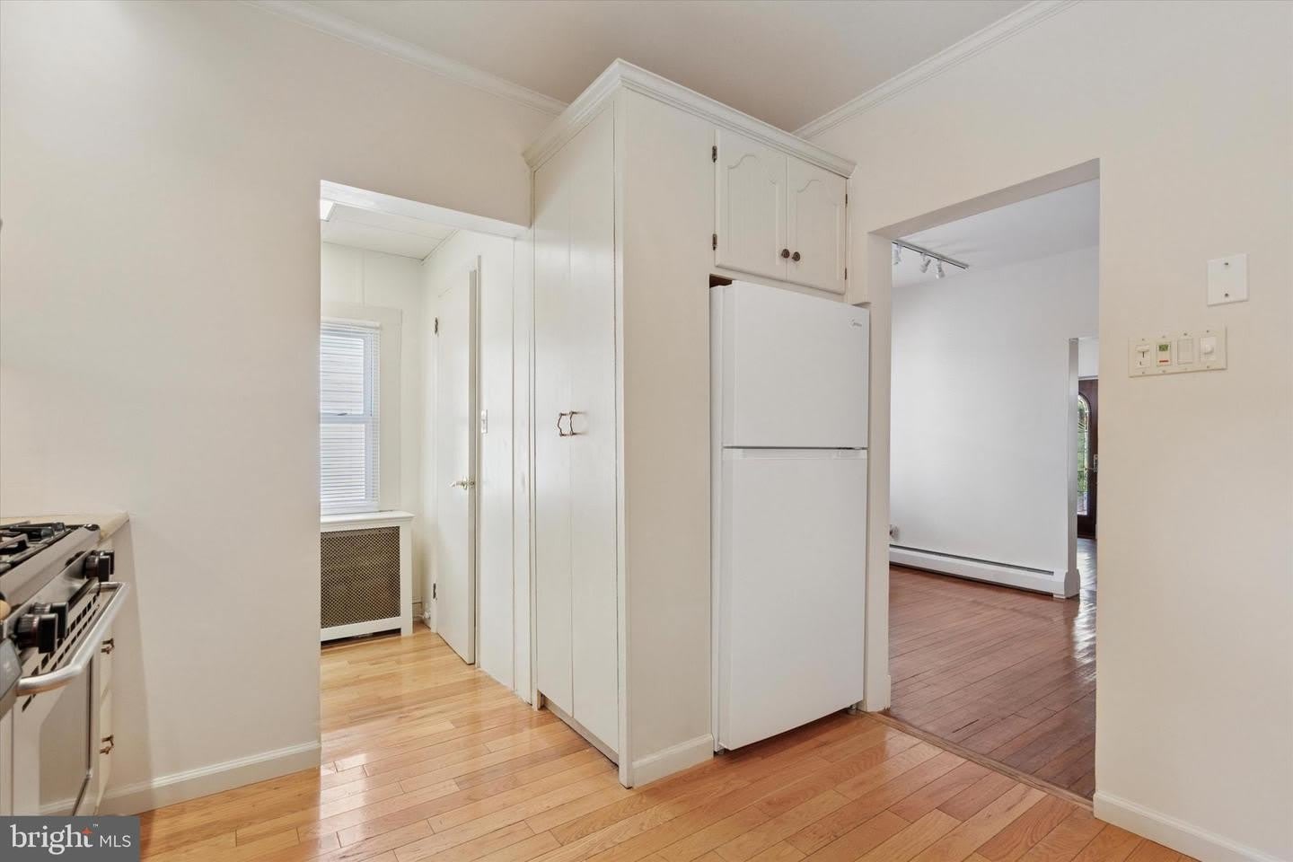 122 CONWAY AVE – photo 5
