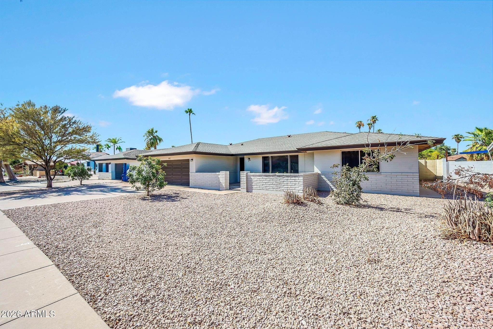 1922 E LAGUNA Drive – photo 3