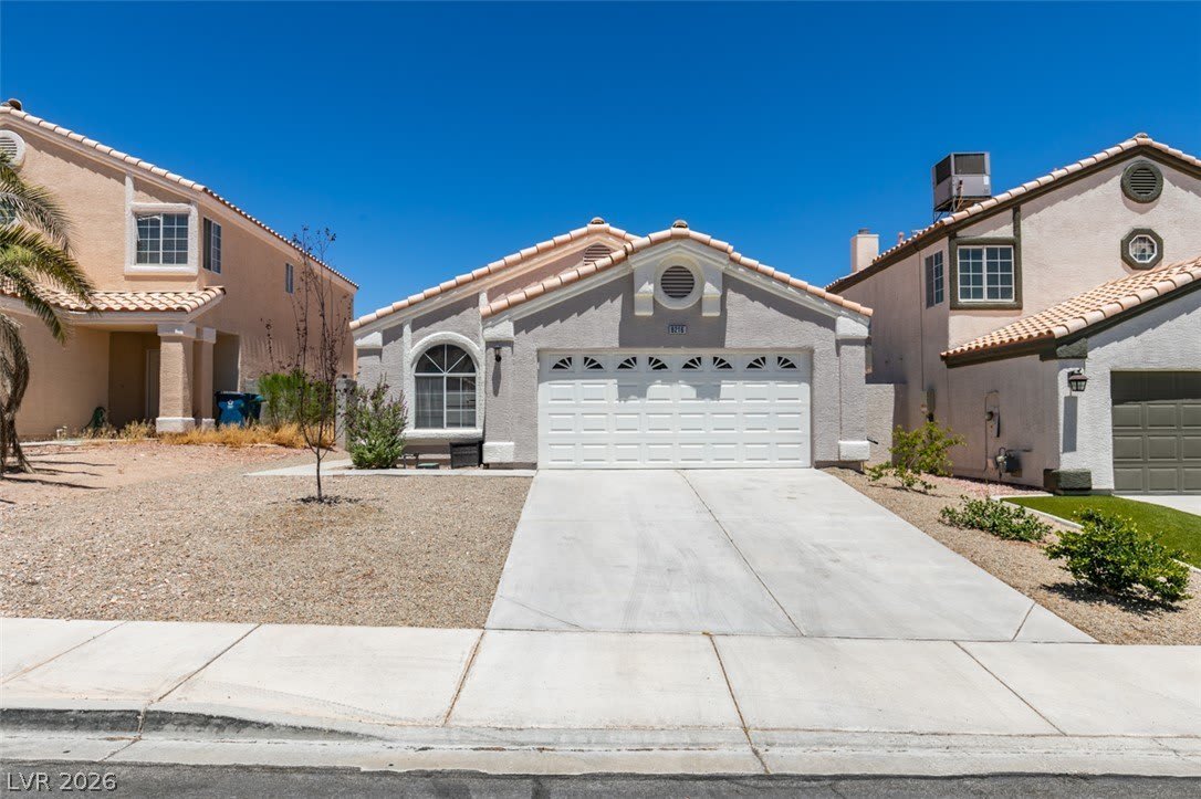 8216 Ogee Drive – photo 1