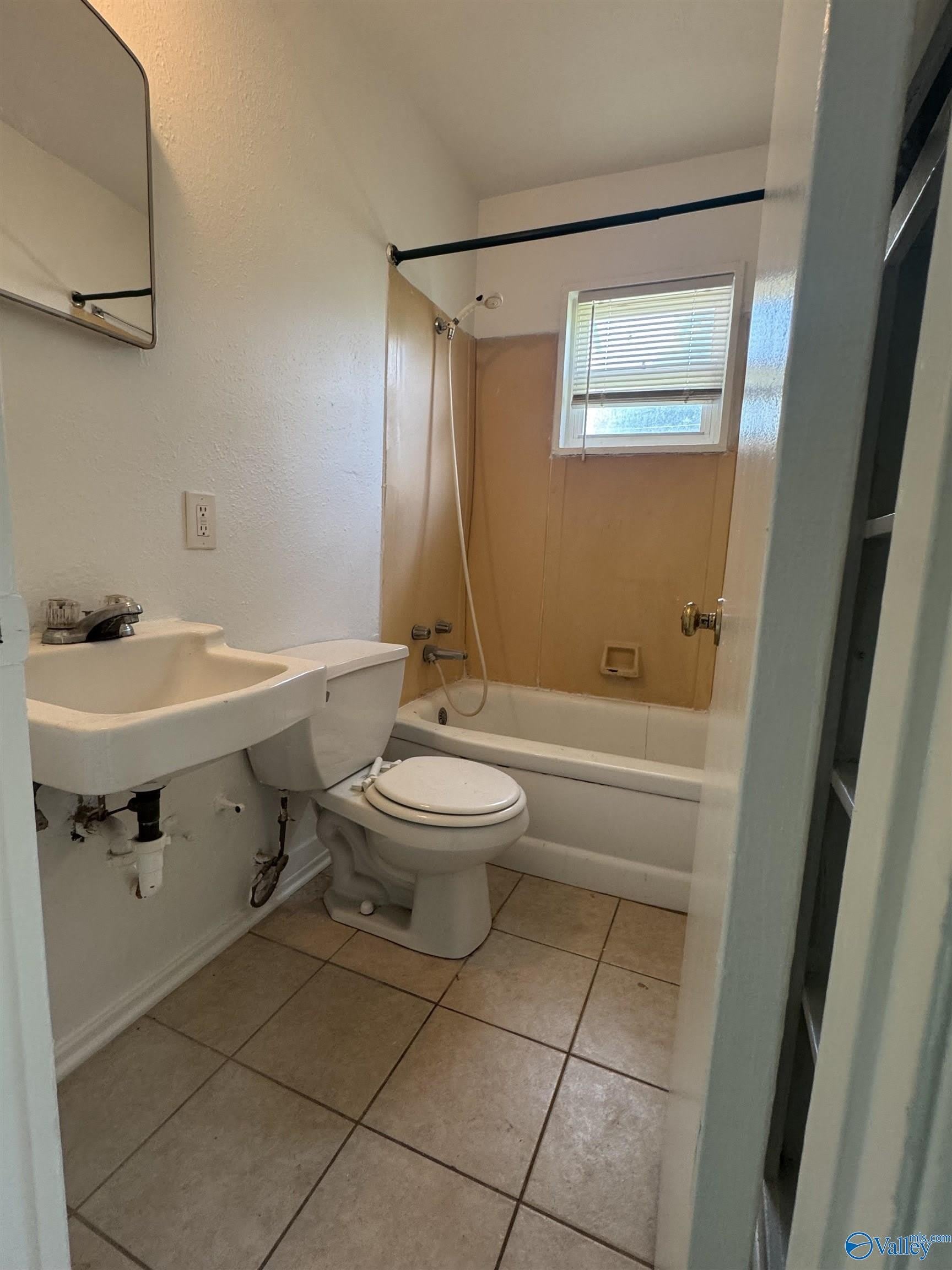 3808 Colton Lane – photo 4