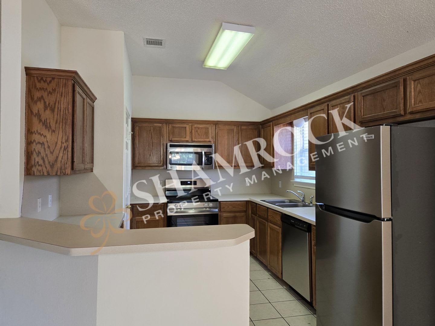 3/2 Duplex near Hewitt Park – photo 4