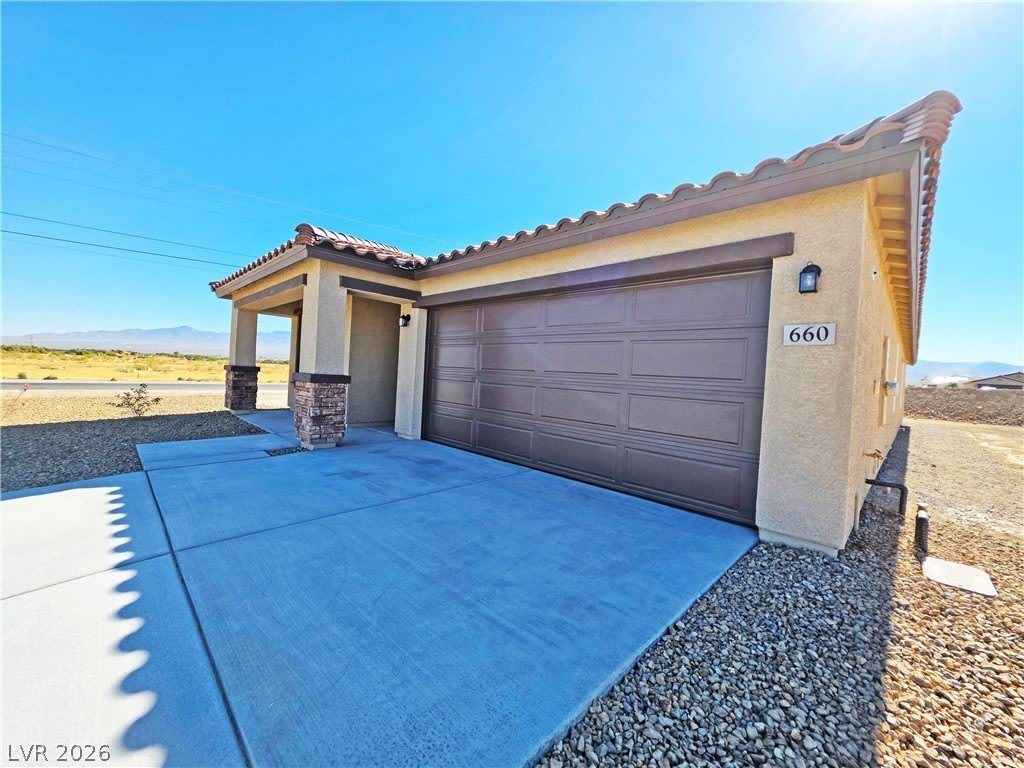 660 E Huyana Wind Drive – photo 4