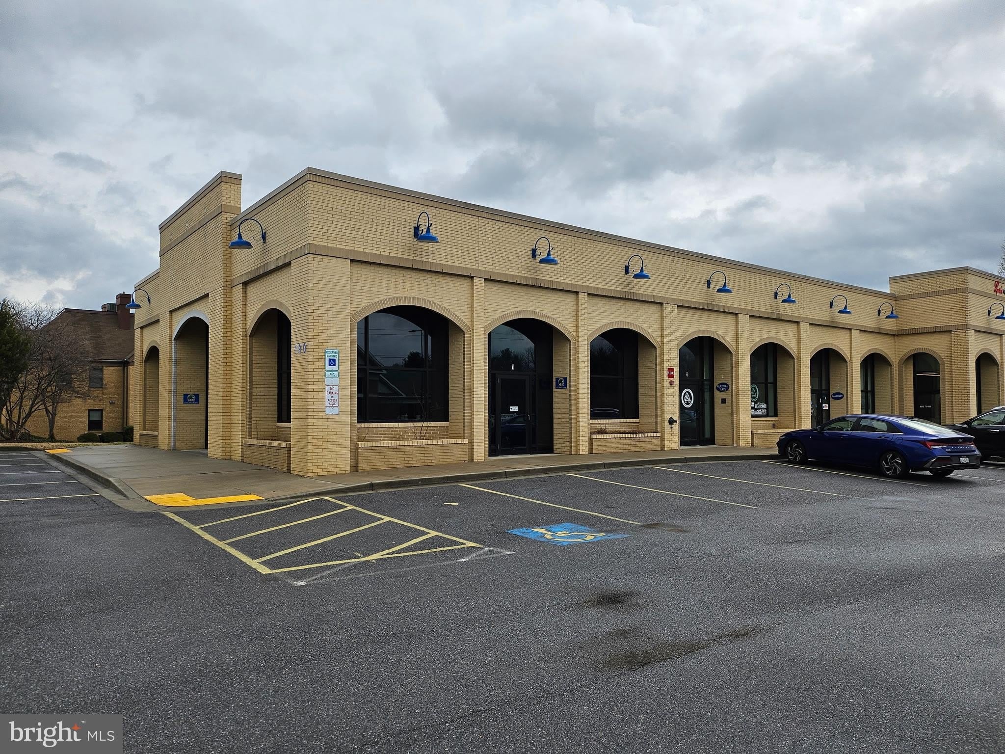 190 THOMAS JOHNSON Drive – photo 3