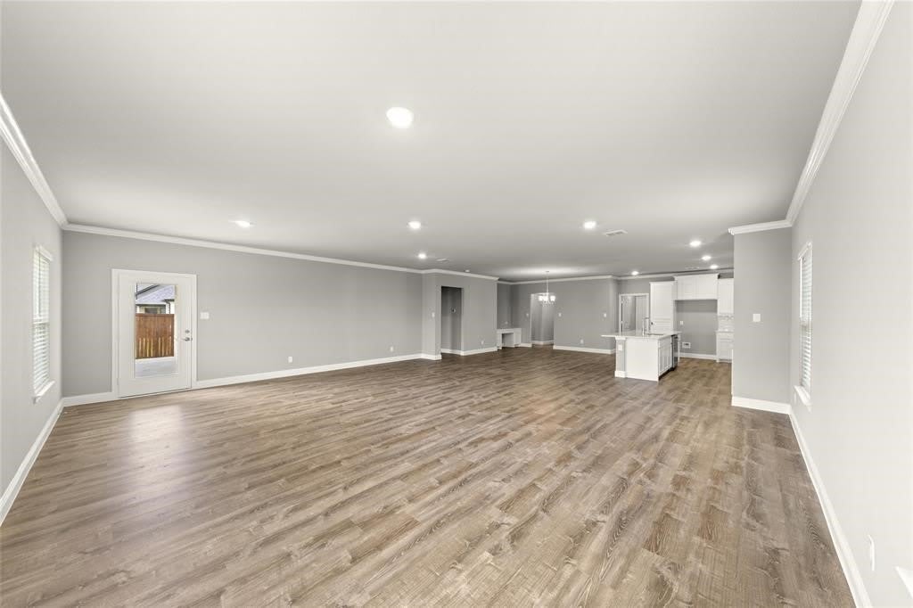 304 Community Drive – photo 5