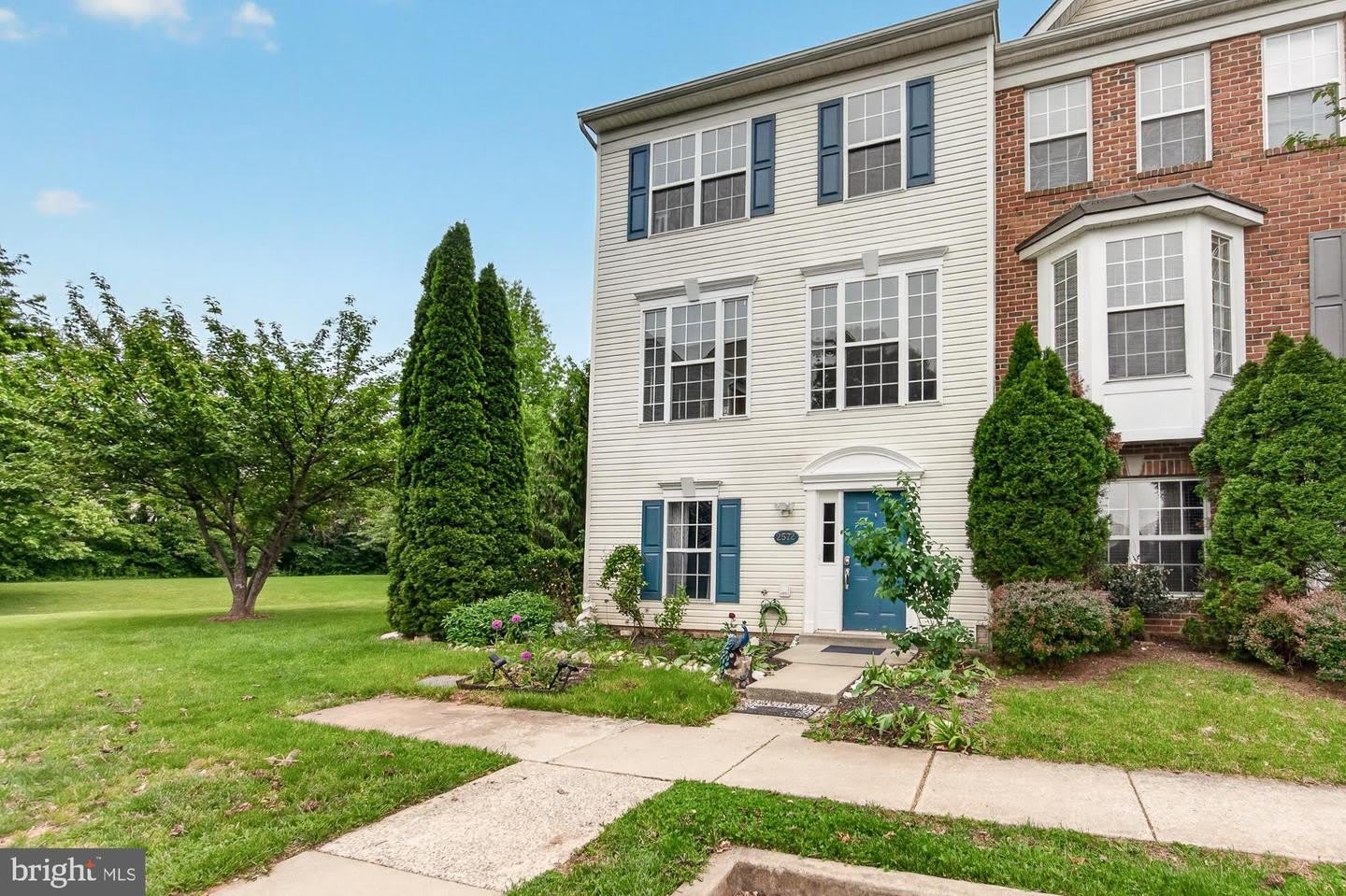 2572 Carrington Way – photo 2