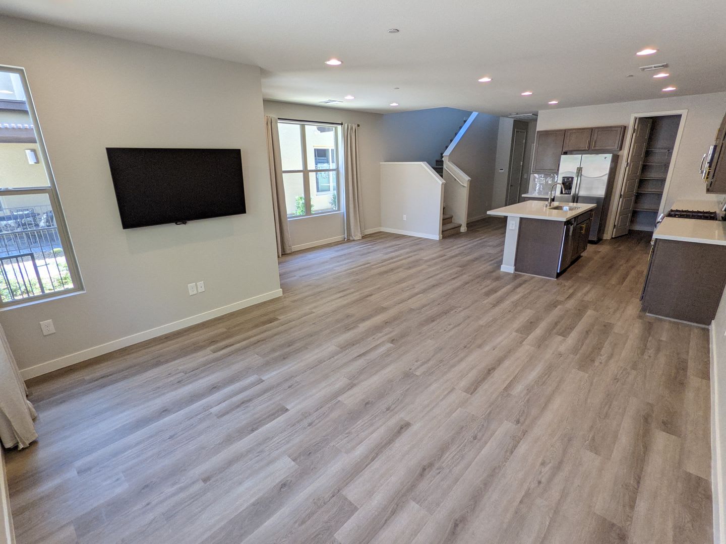 11298 Cactus Tower Ave 103 – photo 5