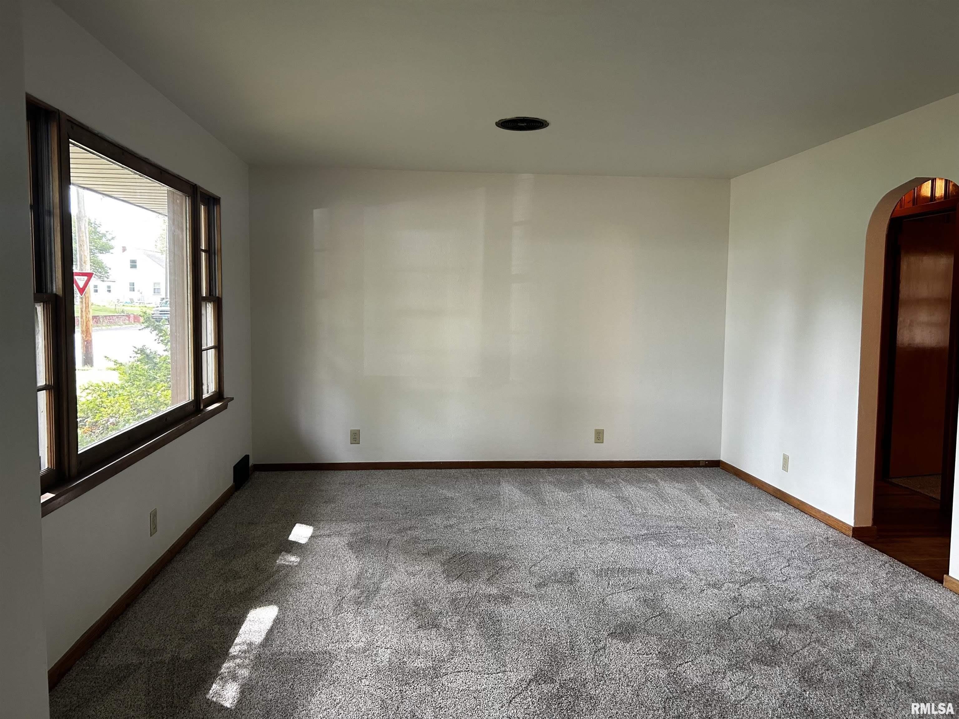 1301 N 10TH Street – photo 3