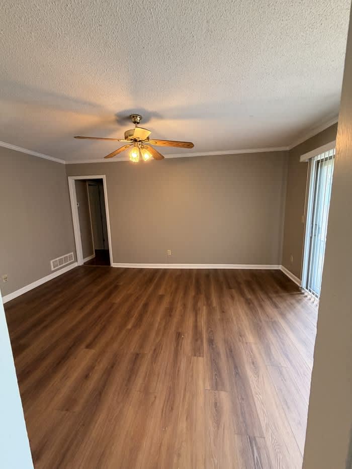 159 Redwood Court – photo 2