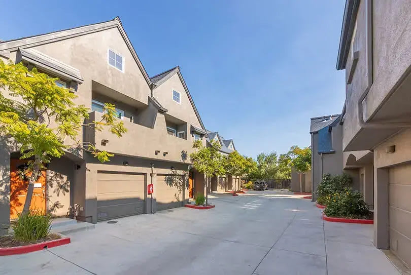 New Remodel 3 2 Condo Walk To Ucsc – photo 2
