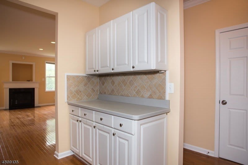 443 Hartford Dr – photo 4