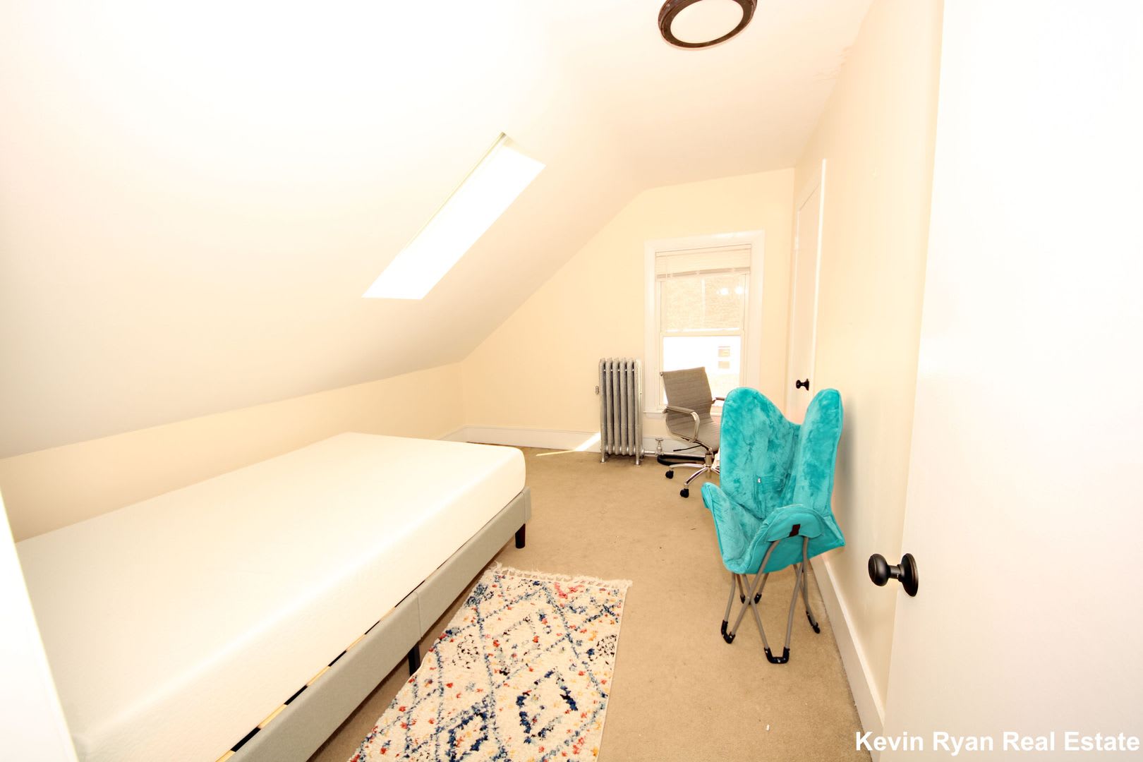 105 Cushing St #2B Waltham MA 02453 – photo 2